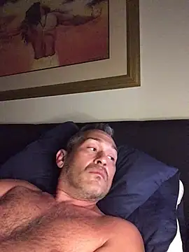 countryboi2002 online show from April 4, 4:30 am