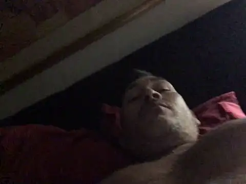 Snapshot of countryboi2002 chatting on November 8, 5:11 am countryboi2002 online show from November 8, 5:11 am