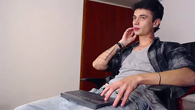 jaico santos online show from October 22, 10:52 pm