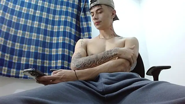 jaico santos online show from March 27, 11:27 pm