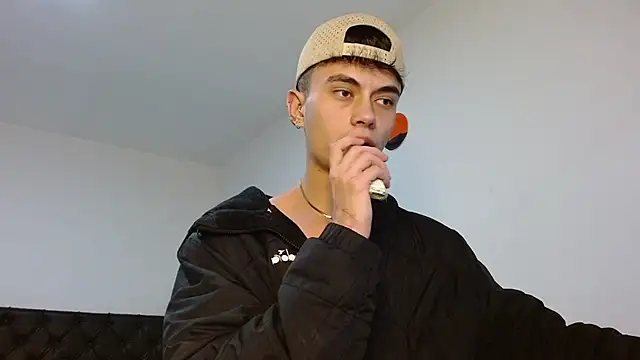 jaico santos online show from February 17, 10:29 pm