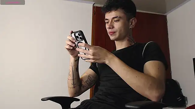 jaico santos online show from November 4, 11:19 pm