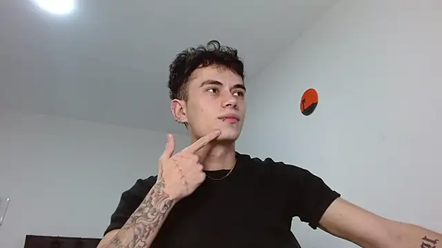 jaico santos online show from February 25, 11:04 pm