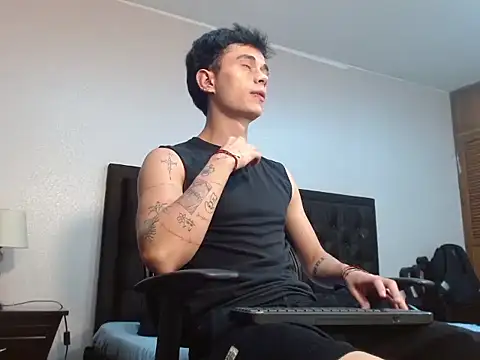 Snapshot of jaico_santos chatting on September 30, 11:00 pm jaico santos online show from September 30, 11:00 pm