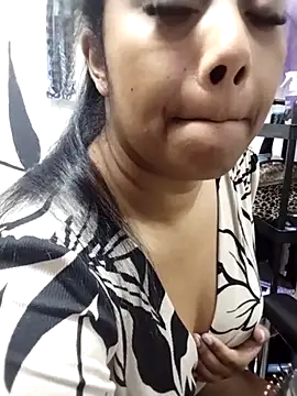 Ebony-Goddess19 online show from November 21, 4:39 pm