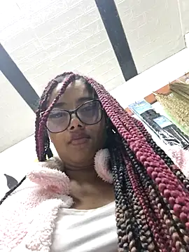 Ebony-Goddess19 online show from October 24, 1:26 am