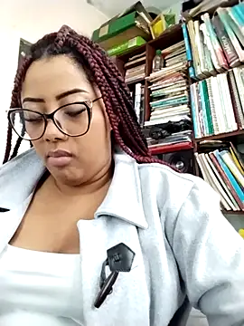 Ebony-Goddess19 online show from November 12, 3:27 pm