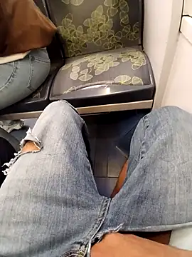 Mikaaa97 online show from April 14, 2:55 pm