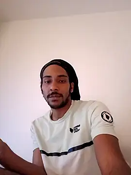 Snapshot of Mikaaa97 chatting on November 21, 12:31 am Mikaaa97 online show from November 21, 12:31 am