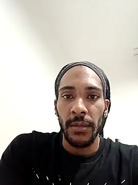 Snapshot of Mikaaa97 chatting on November 16, 12:04 am Mikaaa97 online show from November 16, 12:04 am