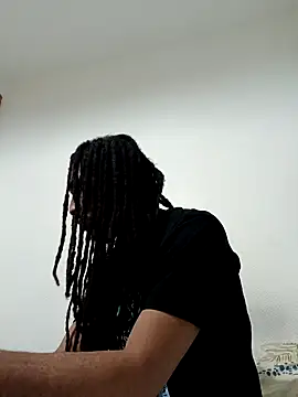 Snapshot of Mikaaa97 chatting on December 22, 7:36 pm Mikaaa97 online show from December 22, 7:36 pm