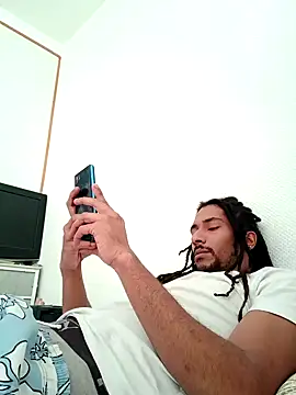 Snapshot of Mikaaa97 chatting on October 5, 12:29 pm Mikaaa97 online show from October 5, 12:29 pm