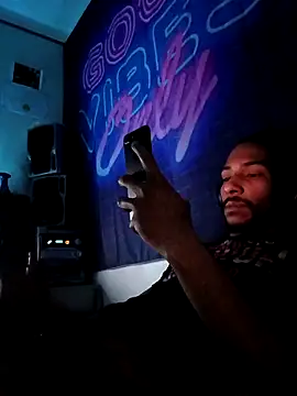 Mikaaa97 online show from April 14, 12:04 am