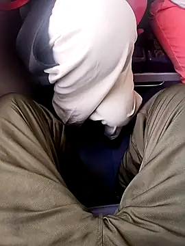 Mikaaa97 online show from April 12, 11:24 am