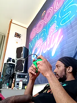 Mikaaa97 online show from April 15, 8:31 am