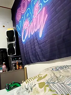 Mikaaa97 online show from March 19, 3:06 am