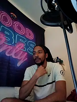 Mikaaa97 online show from April 11, 11:19 pm