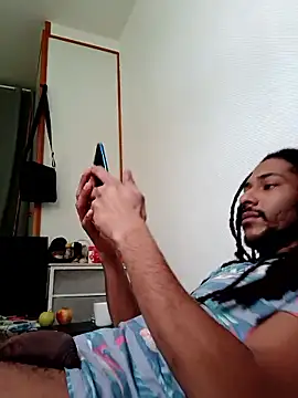 Snapshot of Mikaaa97 chatting on January 8, 11:05 am Mikaaa97 online show from January 8, 11:05 am