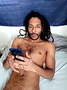 Snapshot of Mikaaa97 chatting on January 14, 1:37 pm Mikaaa97 online show from January 14, 1:37 pm