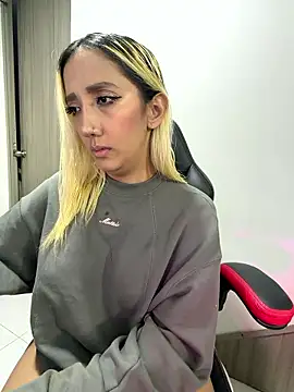 Isa klein online show from January 14, 12:58 am