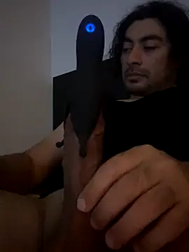 Snapshot of fifthbase007 chatting on September 24, 1:46 am fifthbase007 online show from September 24, 1:46 am