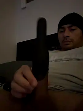 Snapshot of fifthbase007 chatting on November 27, 3:07 am fifthbase007 online show from November 27, 3:07 am