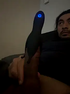 Snapshot of fifthbase007 chatting on November 4, 12:47 am fifthbase007 online show from November 4, 12:47 am