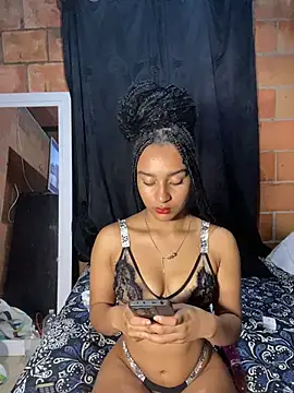 Snapshot of aurora_2007 chatting on November 29, 2:01 am aurora 2007 online show from November 29, 2:01 am