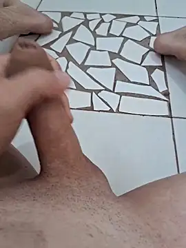 Snapshot of rafaelsouzzaa chatting on November 8, 10:41 am rafaelsouzzaa online show from November 8, 10:41 am