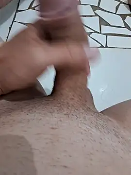 rafaelsouzzaa online show from March 21, 12:12 am