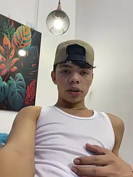 Zacktorres  online show from July 13, 1:05 am