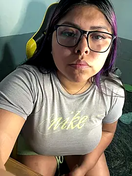 Lunarebelde online show from December 17, 2:55 pm