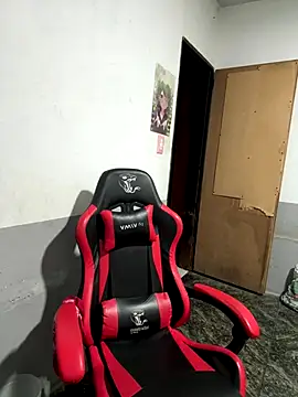 Lunarebelde online show from December 20, 2:20 pm