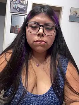 Lunarebelde online show from December 2, 2:56 am