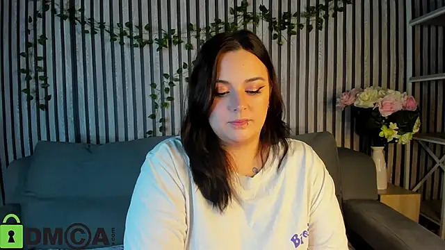 Mia R0ss online show from October 27, 1:06 am