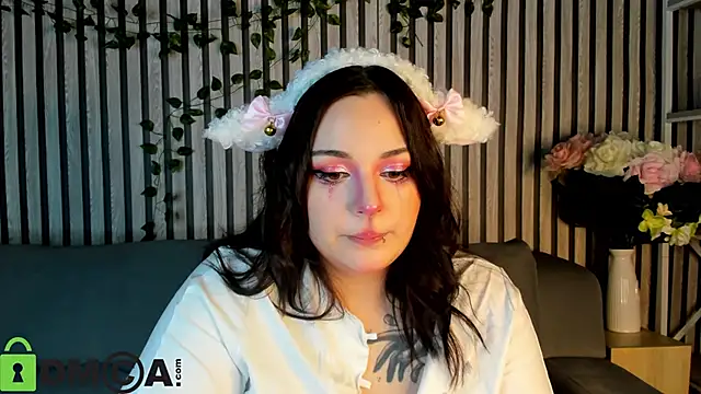 Mia R0ss online show from October 31, 1:02 am