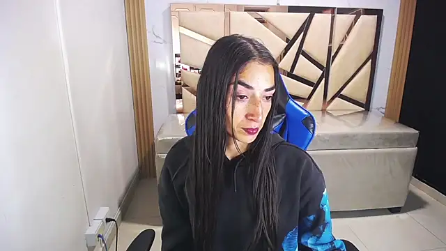 Maily a  online show from January 9, 2:51 am