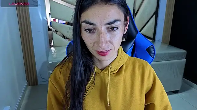 Maily a  online show from February 27, 2:56 am