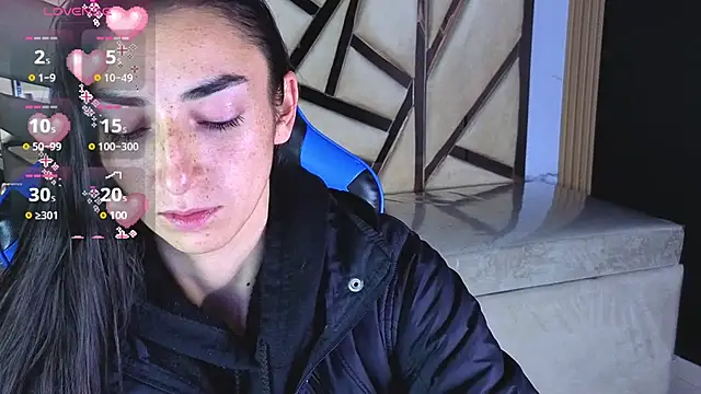 Maily a  online show from March 31, 3:19 am