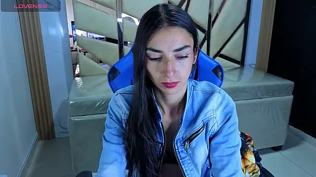 Maily a  online show from February 22, 3:09 am