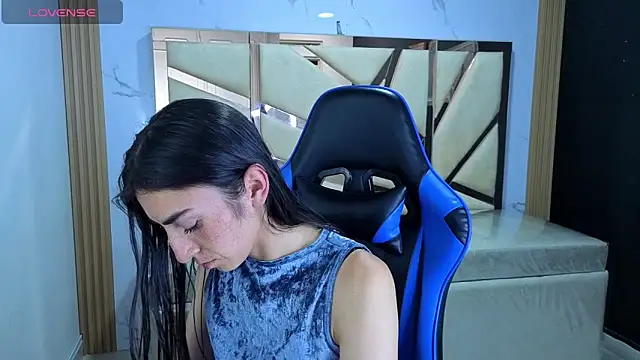 Maily a  online show from February 28, 3:06 am