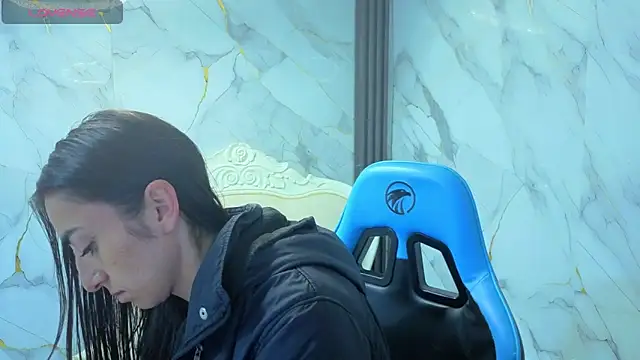 Maily a  online show from March 12, 3:12 am