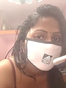 Jasmine Januja online show from December 19, 11:34 am