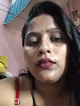 Snapshot of Jasmine_Januja chatting on June 3, 2:01 am Jasmine Januja online show from June 3, 2:01 am