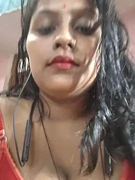 Snapshot of Jasmine_Januja chatting on July 3, 2:18 am Jasmine Januja online show from July 3, 2:18 am