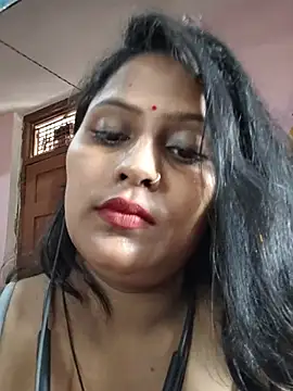 Snapshot of Jasmine_Januja chatting on June 13, 2:20 am Jasmine Januja online show from June 13, 2:20 am