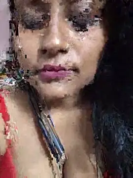 Jasmine Januja online show from May 18, 2:12 am