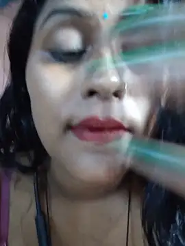 Snapshot of Jasmine_Januja chatting on June 14, 1:35 am Jasmine Januja online show from June 14, 1:35 am