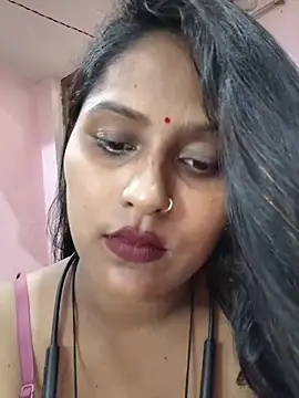 Snapshot of Jasmine_Januja chatting on June 5, 2:16 am Jasmine Januja online show from June 5, 2:16 am