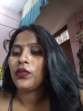Snapshot of Jasmine_Januja chatting on June 6, 1:55 am Jasmine Januja online show from June 6, 1:55 am